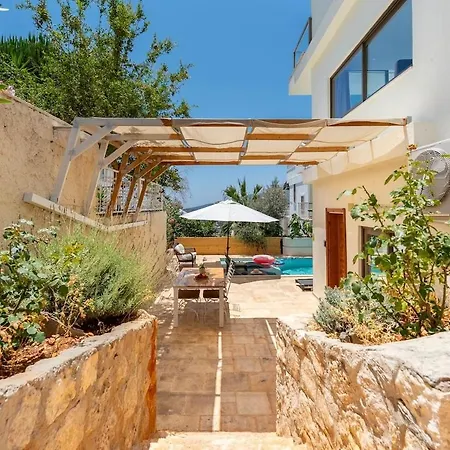 Vakantiehuis Luxury Seaview 2 Bedroom In Kalkan *