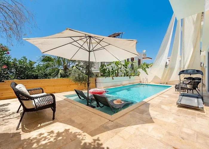 Luxury Seaview 2 Bedroom In Kalkan 卡斯