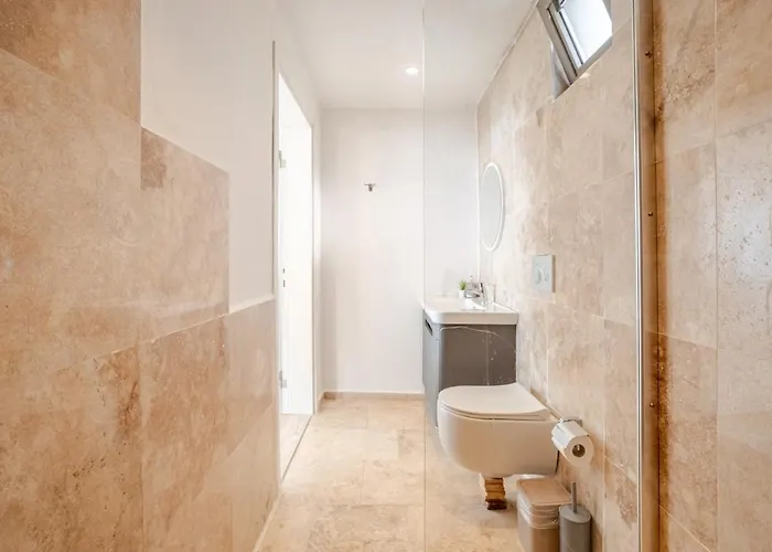 Luxury Seaview 2 Bedroom In Kalkan 度假居 *